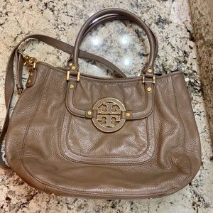 Tory Burch Amanda classic crossbody bag
